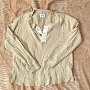 Mate the Label thermal henley. Worn twice. Med.
